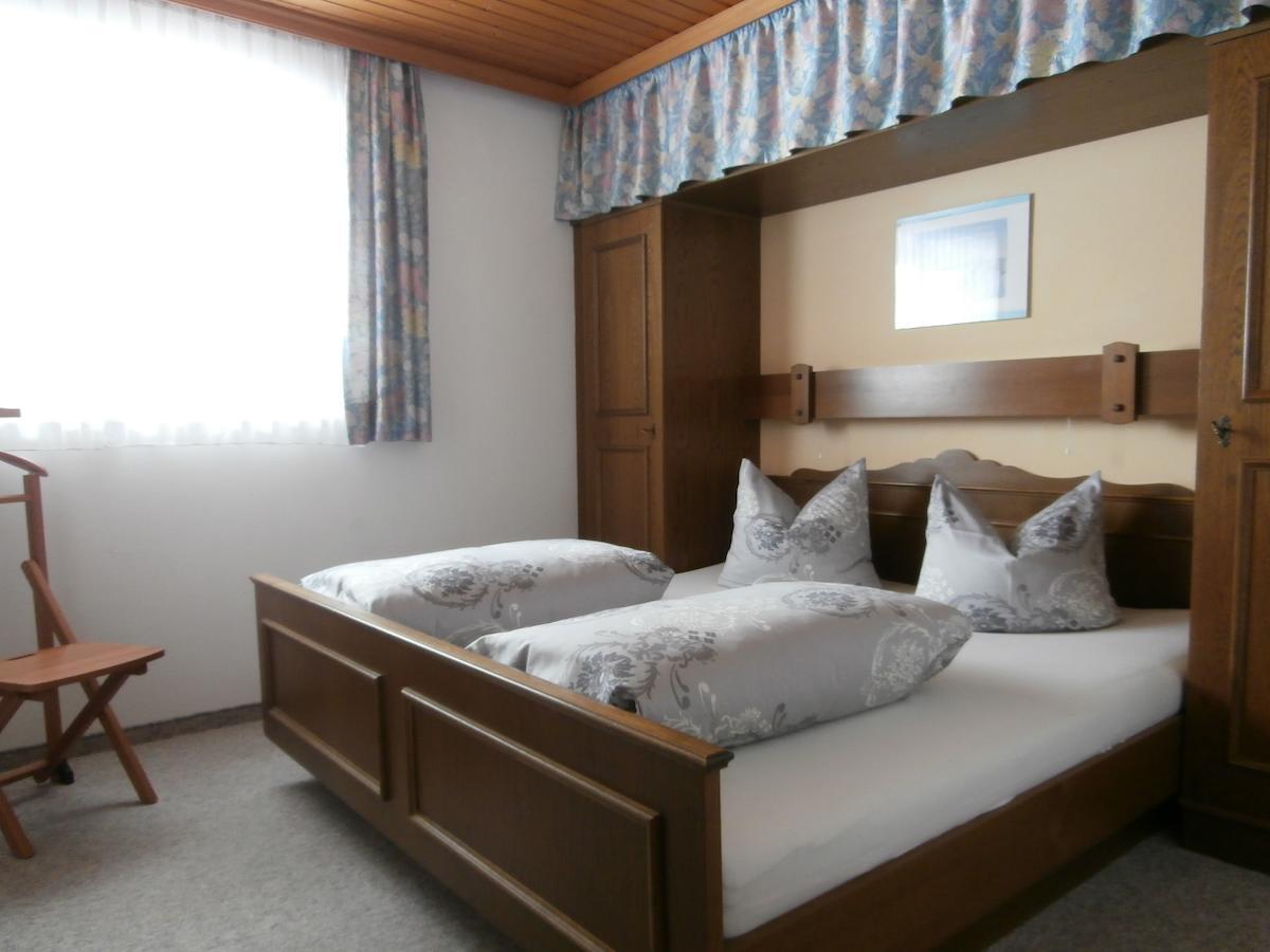 Haus Sonja Daire Seefeld in Tirol Oda fotoğraf